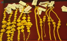 Gi&aacute; v&agrave;ng giảm mạnh hơn 500.000 đồng/lượng
