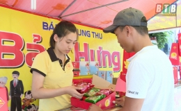 Bảo Hưng mang tới hương vị truyền thống trong m&acirc;m cỗ đ&ecirc;m Rằm