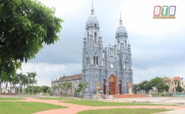 Tỏa hương sắc vườn hoa &ldquo;tốt đời đẹp đạo&rdquo; (Kỳ II)