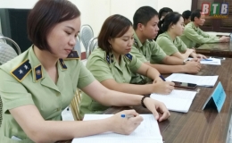 Tập huấn n&acirc;ng cao nghiệp vụ cho lực lượng c&aacute;n bộ quản l&yacute; thị trường