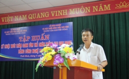 Tập huấn kỹ thuật th&acirc;m canh t&ocirc;m thẻ ch&acirc;n trắng hai giai đoạn