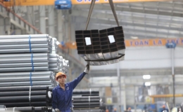 Xuất khẩu sắt th&eacute;p vượt 7 tỷ USD