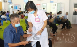 Chủ động gi&aacute;m s&aacute;t ph&ograve;ng bệnh đậu m&ugrave;a khỉ