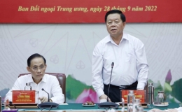 N&acirc;ng cao hiệu quả c&ocirc;ng t&aacute;c đối ngoại v&agrave; x&acirc;y dựng Đảng