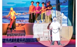 Nỗ lực phục hồi, ph&aacute;t triển s&acirc;n khấu truyền thống