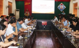 Tập huấn, bồi dưỡng ch&iacute;nh trị v&agrave; triển khai thực hiện chương tr&igrave;nh m&ocirc;n Gi&aacute;o dục kinh tế v&agrave; ph&aacute;p luật lớp 10 năm học 2022-2023