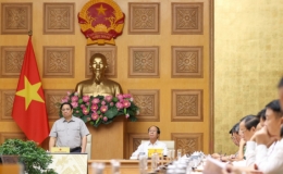 Thủ tướng họp khẩn chỉ đạo ứng ph&oacute; b&atilde;o Noru