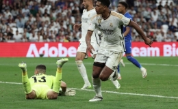 Bellingham gi&uacute;p Real thắng ngược ở ph&uacute;t b&ugrave; thứ 5