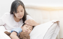 Chăm s&oacute;c người mắc sốt xuất huyết thể nhẹ tại nh&agrave;