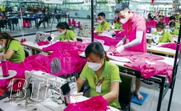 Một nhiệm kỳ đổi mới, s&aacute;ng tạo, đo&agrave;n kết, tr&aacute;ch nhiệm, v&igrave; lợi &iacute;ch đo&agrave;n vi&ecirc;n, người lao động