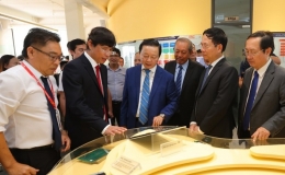 Ra mắt Trung t&acirc;m điện tử vi mạch b&aacute;n dẫn TP HCM