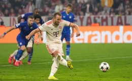 Bayern thắng 9-2 ở Champions League