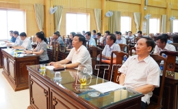 Hội thảo đ&oacute;ng g&oacute;p &yacute; kiến v&agrave;o dự thảo Lịch sử Đảng bộ huyện Th&aacute;i Thụy giai đoạn 2005 - 2025