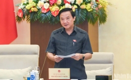 Tự ph&aacute;t hiện tham nhũng, ti&ecirc;u cực trong nội bộ chưa chuyển biến