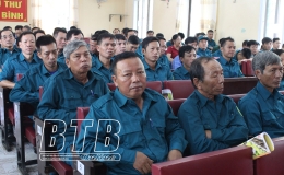 Vũ Thư: 209 th&ocirc;n đội trưởng được bồi dưỡng kiến thức quốc ph&ograve;ng v&agrave; an ninh