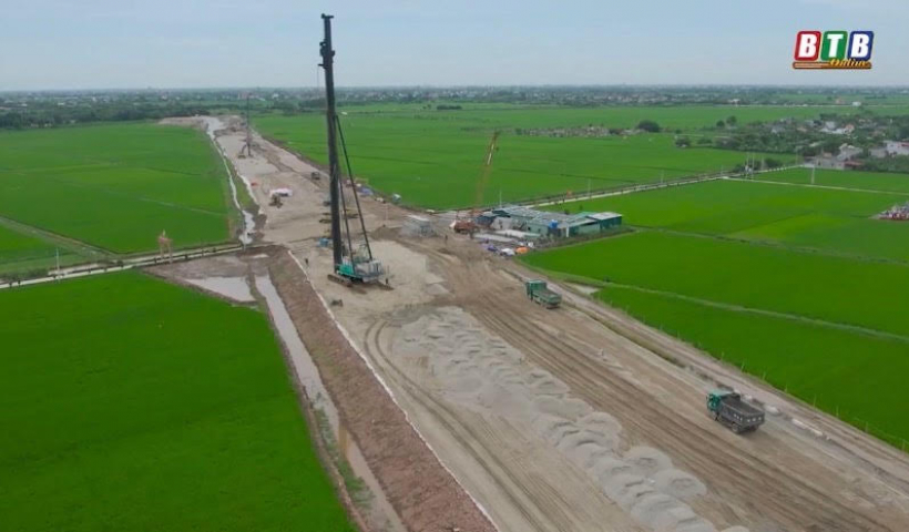 Đẩy nhanh tiến độ GPMB tuyến đường trục kết nối trong Khu kinh tế