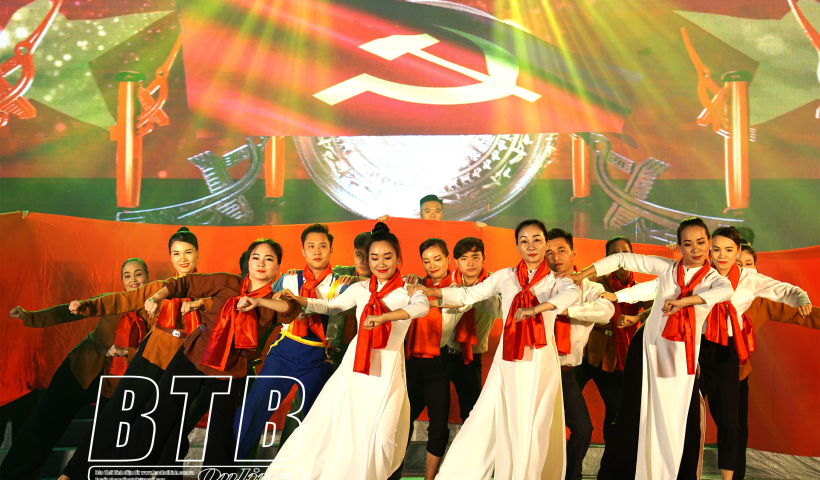 &Acirc;m nhạc Th&aacute;i B&igrave;nh: Đồng h&agrave;nh c&ugrave;ng sự ph&aacute;t triển của qu&ecirc; hương