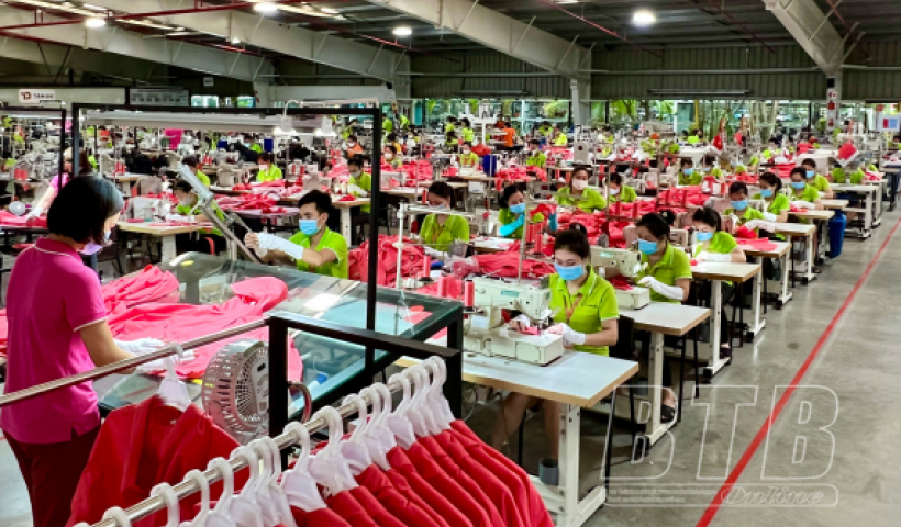 Bảo đảm an to&agrave;n, vệ sinh lao động trong doanh nghiệp