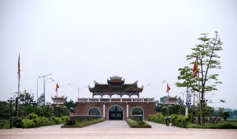 Bảo lưu n&eacute;t đẹp văn h&oacute;a d&acirc;n gian trong lễ hội đền Trần