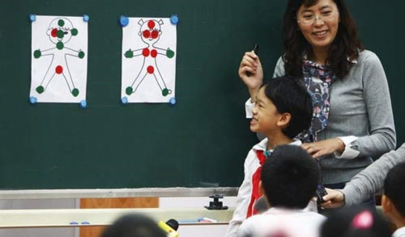 B&eacute; g&aacute;i 12 tuổi mang thai 8 th&aacute;ng, vấn đề đặt ra trong việc gi&aacute;o dục giới t&iacute;nh &ndash; t&igrave;nh dục tại nh&agrave; trường v&agrave; trong gia đ&igrave;nh