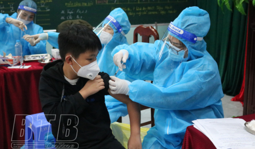 Cần quyết t&acirc;m, quyết liệt hơn ho&agrave;n th&agrave;nh mục ti&ecirc;u ti&ecirc;m vắc-xin đ&atilde; đề ra