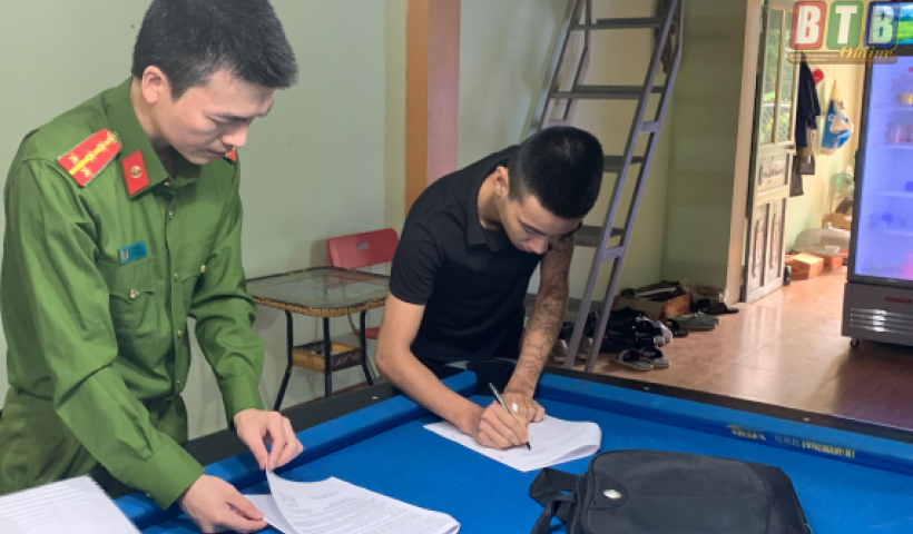 Ch&iacute;nh thức cấm kinh doanh dịch vụ đ&ograve;i nợ