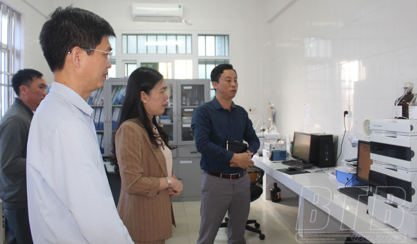 Chủ động r&agrave; so&aacute;t, ph&aacute;t hiện, xử l&yacute; kịp thời c&aacute;c bệnh truyền nhiễm kh&ocirc;ng để dịch chồng dịch 