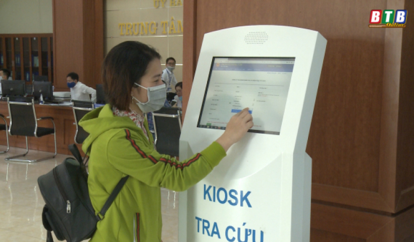 Đ&aacute;p ứng nhu cầu giải quyết thủ tục h&agrave;nh ch&iacute;nh trong thời gian ph&ograve;ng, chống dịch