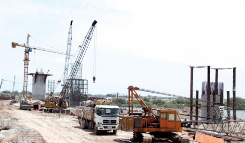 Đẩy nhanh tiến độ thực hiện c&aacute;c dự &aacute;n trọng điểm tr&ecirc;n địa b&agrave;n tỉnh 