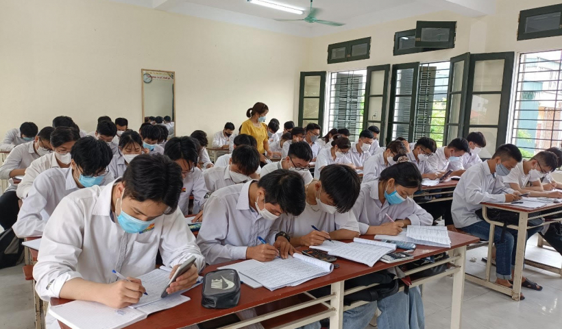 Định hướng chọn trường, chọn nghề cho học sinh lớp 12