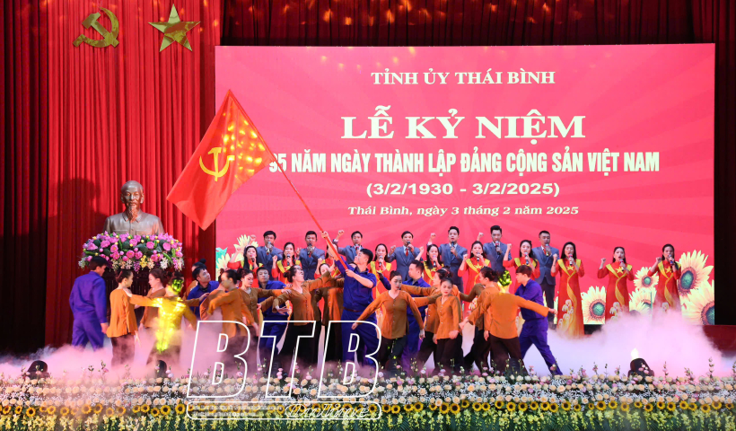 Đo&agrave;n kết thực hiện thắng lợi nghị quyết đại hội đảng bộ c&aacute;c cấp