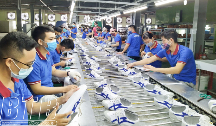 Đối thoại về ch&iacute;nh s&aacute;ch v&agrave; giải ph&aacute;p hỗ trợ cho doanh nghiệp nhỏ v&agrave; vừa phục hồi trong bối cảnh đại dịch Covid-19