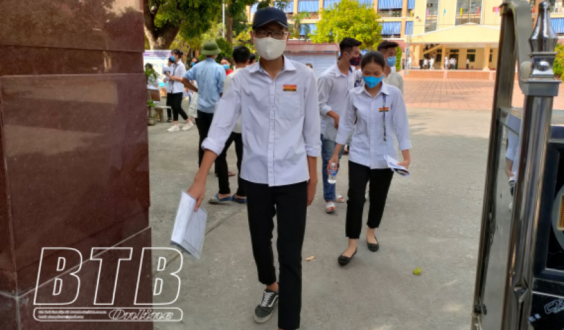 Dự kiến thi tốt nghiệp THPT năm 2021 v&agrave;o đầu th&aacute;ng 7 