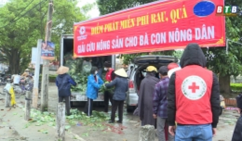 Hưởng ứng chiến dịch "Chung sức c&ugrave;ng người d&acirc;n ti&ecirc;u thụ n&ocirc;ng sản"