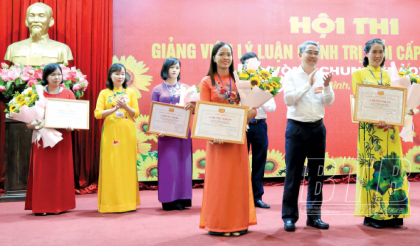 Kỷ niệm 92 năm ng&agrave;y truyền thống ng&agrave;nh tuy&ecirc;n gi&aacute;o của Đảng (1/8/1930 - 1/8/2022)