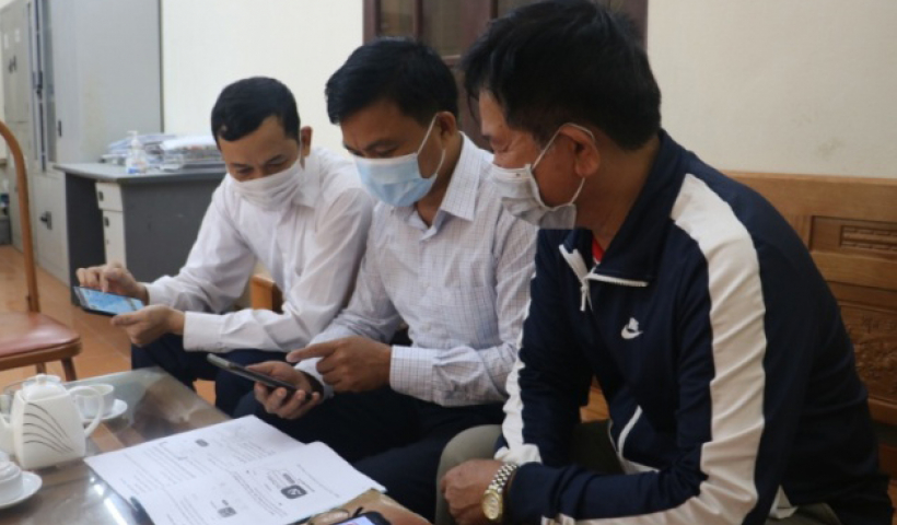 Năm 2022 triển khai ch&iacute;nh thức phần mềm &ldquo;Sổ tay đảng vi&ecirc;n điện tử&rdquo; trong to&agrave;n Đảng bộ tỉnh