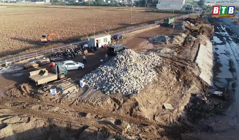 Người d&acirc;n Tiền Hải đồng thuận trong giải ph&oacute;ng mặt bằng