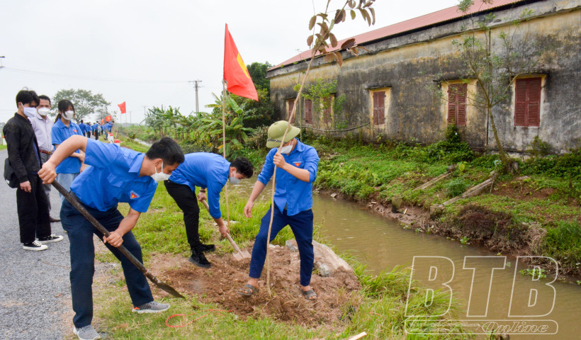 Ph&aacute;t huy vai tr&ograve; xung k&iacute;ch, s&aacute;ng tạo, tinh thần t&igrave;nh nguyện, khơi dậy tiềm năng to lớn của thanh ni&ecirc;n