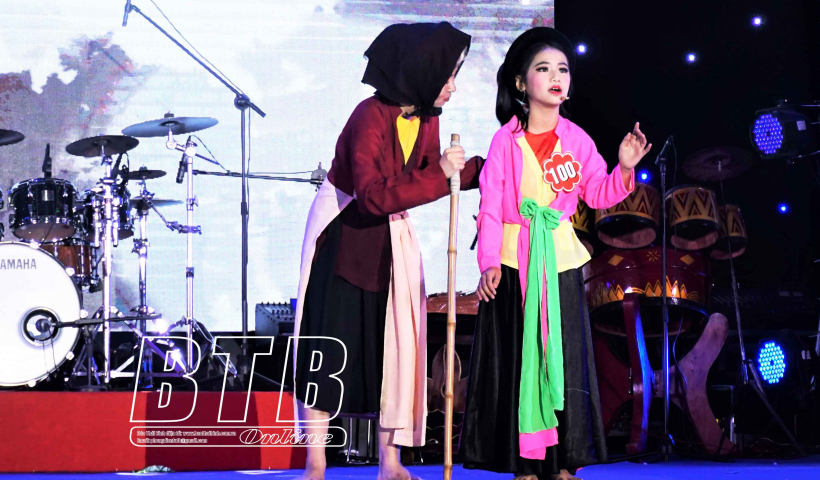 Ph&aacute;t triển du lịch cộng đồng tại l&agrave;ng ch&egrave;o cổ