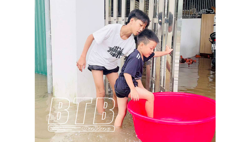 Ph&ograve;ng, chống dịch bệnh sau mưa, lũ 