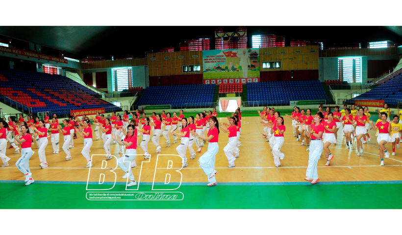 Shuffle dance - Sức h&uacute;t từ m&ocirc;n thể thao mới 