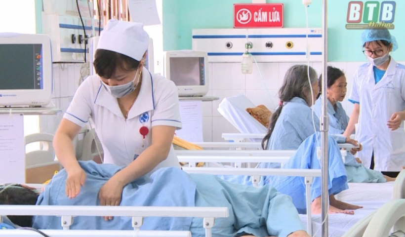 Tăng cường c&ocirc;ng t&aacute;c bảo vệ, chăm s&oacute;c, n&acirc;ng cao sức khỏe nh&acirc;n d&acirc;n v&agrave; c&ocirc;ng t&aacute;c d&acirc;n số 