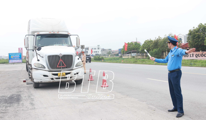 Th&aacute;i B&igrave;nh: Tăng cường c&ocirc;ng t&aacute;c quản l&yacute; hoạt động kinh doanh vận tải bằng xe &ocirc; t&ocirc; 