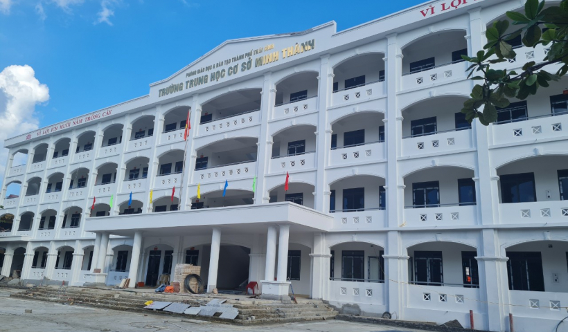 Th&agrave;nh phố: Bảo đảm cơ sở vật chất cho năm học mới