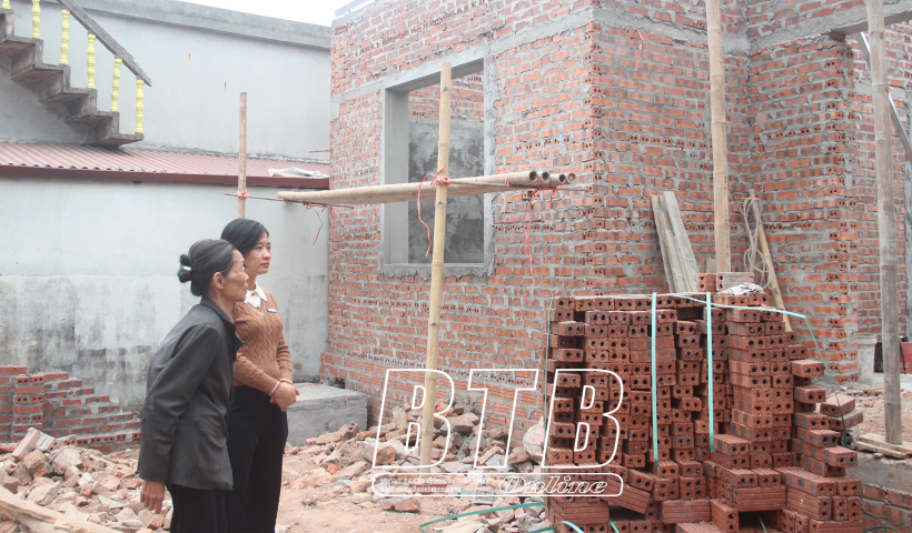 T&iacute;ch cực huy động nguồn x&atilde; hội h&oacute;a x&oacute;a nh&agrave; tạm, nh&agrave; dột n&aacute;t 