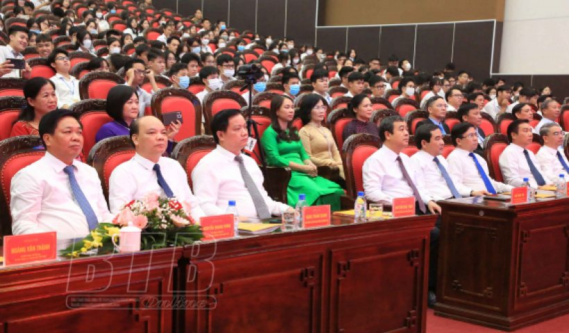 Tỉnh ủy, HĐND, Ủy ban nh&acirc;n d&acirc;n tỉnh Th&aacute;i B&igrave;nh tổ chức lễ kỷ niệm 40 năm ng&agrave;y Nh&agrave; gi&aacute;o Việt Nam