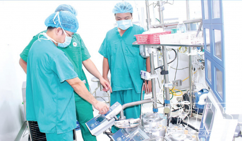 Tỏa s&aacute;ng y đức thầy thuốc Việt Nam 