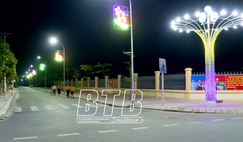 Triển khai lắp đặt hệ thống đ&egrave;n led trang tr&iacute; tr&ecirc;n địa b&agrave;n th&agrave;nh phố Th&aacute;i B&igrave;nh 