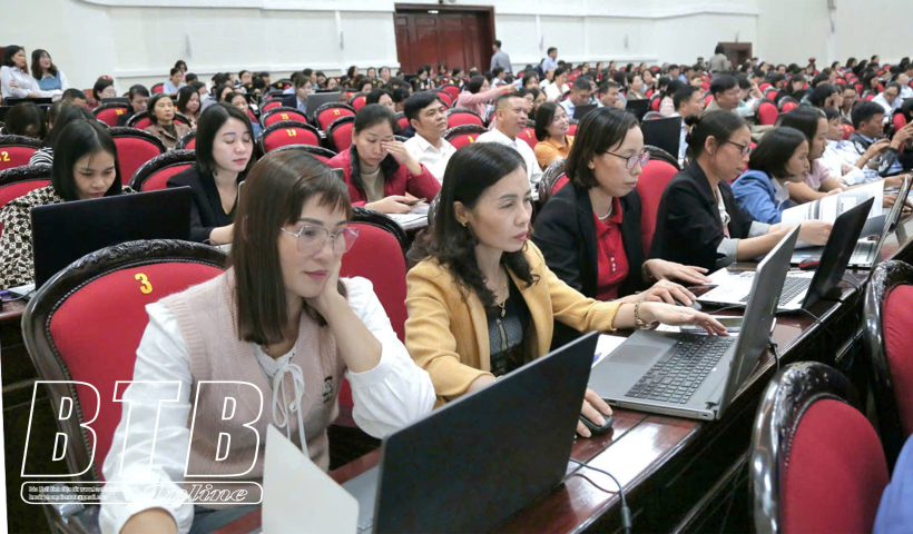 Triển khai thực hiện Quyết định số 213 của Thủ tướng Ch&iacute;nh phủ, kế hoạch tổng kiểm k&ecirc; của tỉnh, ng&agrave;nh v&agrave; địa phương nghi&ecirc;m t&uacute;c, chất lượng, hiệu quả 