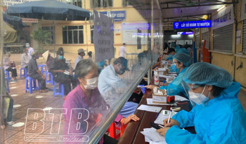 Từ ng&agrave;y 5/6, Bệnh viện Đa khoa tỉnh mở cửa đ&oacute;n tiếp bệnh nh&acirc;n đến kh&aacute;m chữa bệnh